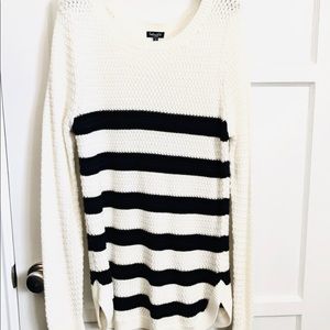Splendid White Navy Stripe Pullover Ribbed Sweater